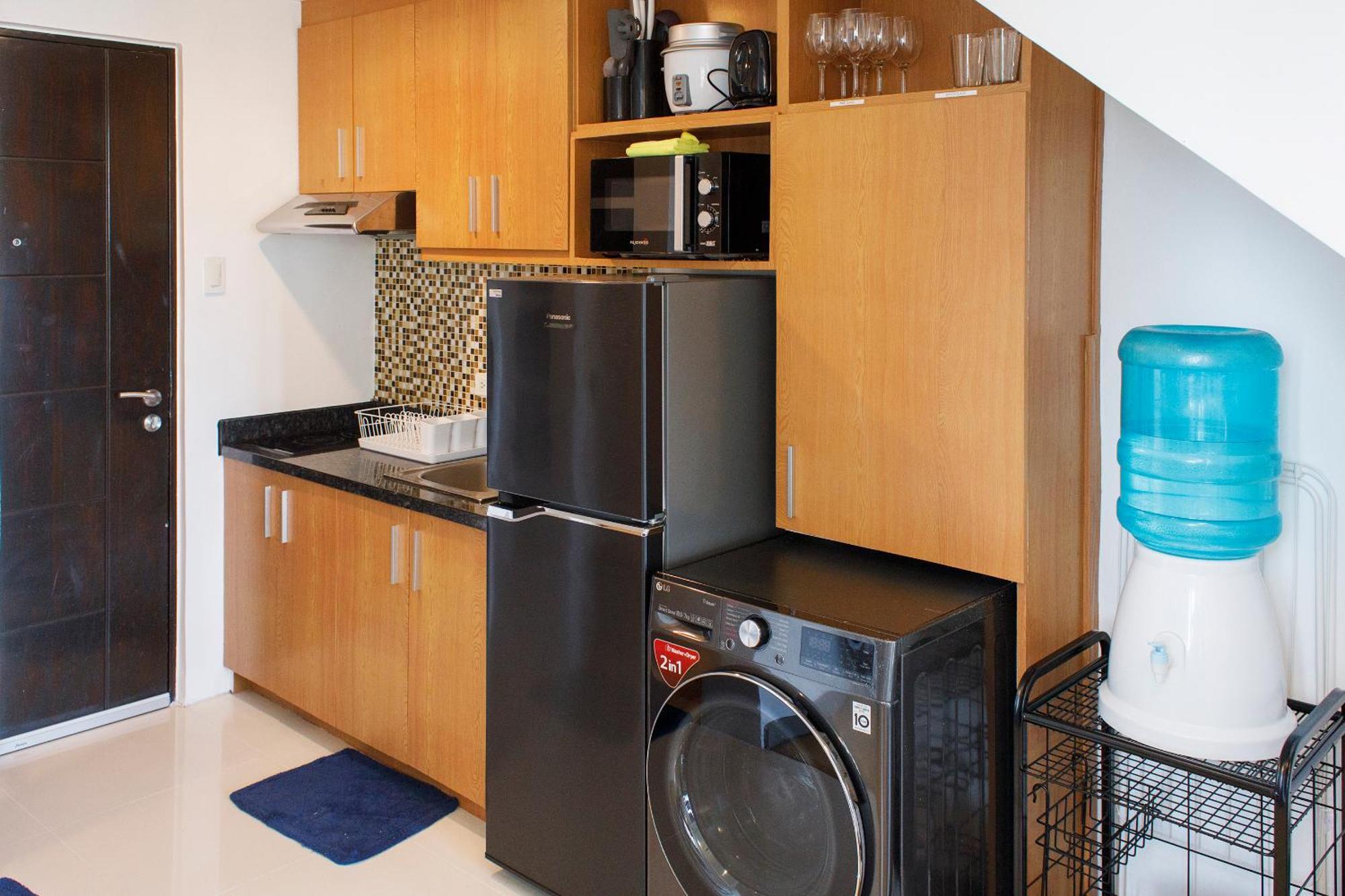 Prime Avant Bgc Location Apartments By Ph Staycation มะนิลา ภายนอก รูปภาพ