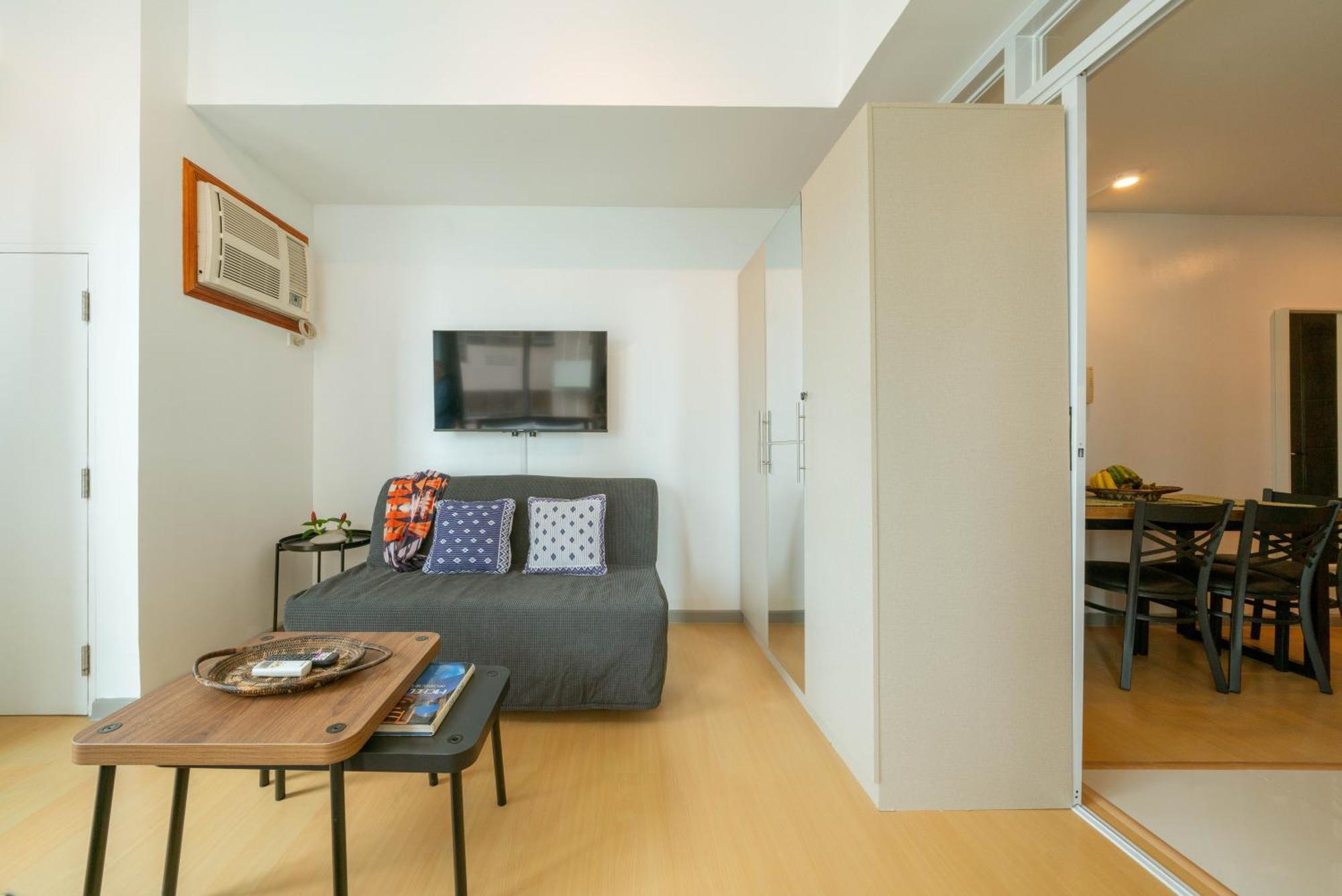 Prime Avant Bgc Location Apartments By Ph Staycation มะนิลา ภายนอก รูปภาพ